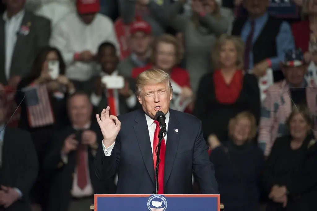 trump accepteert conclusie russische hacks1483902005