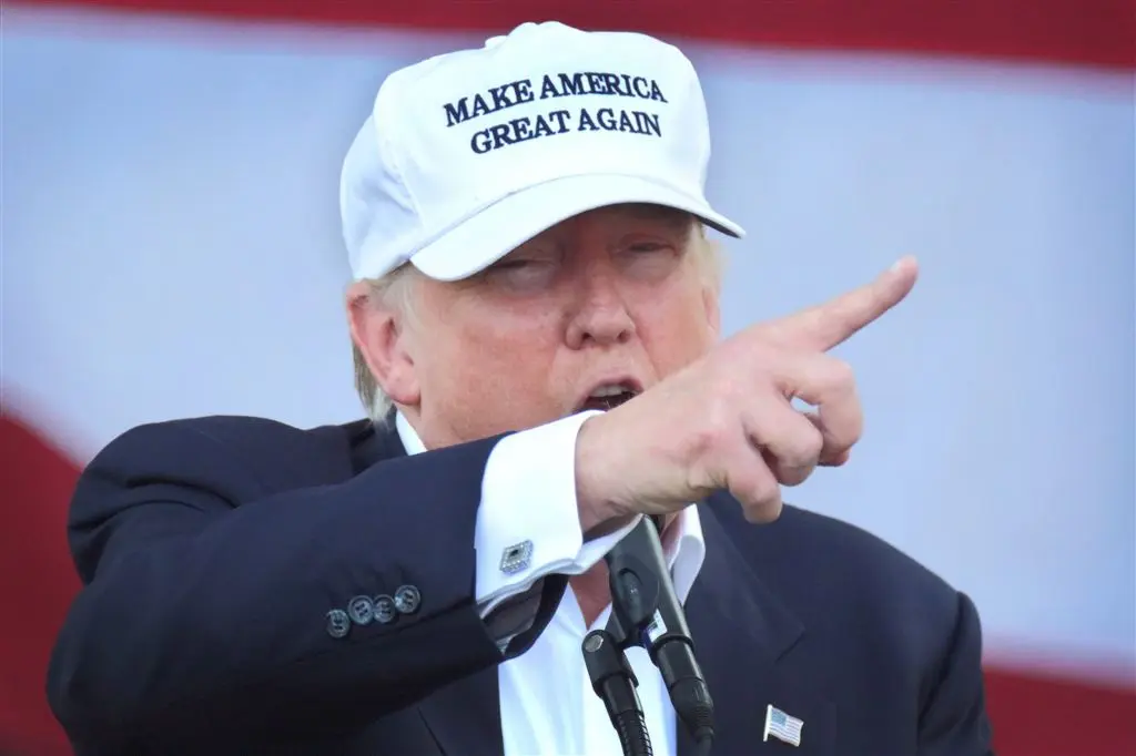 trump kleurrijke miljardair wordt president1478682014