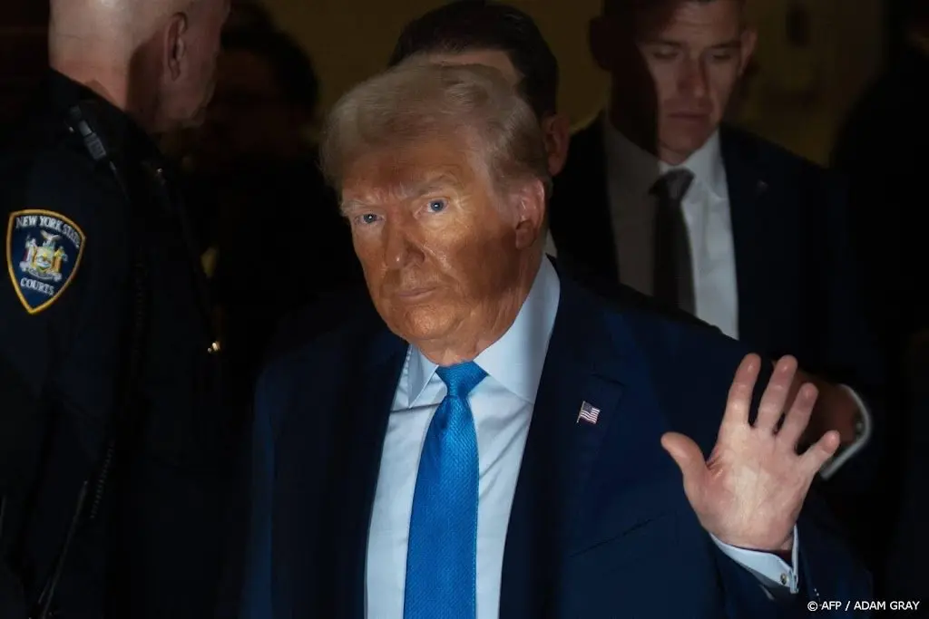 trump wil rechtszaak over inmenging verkiezingen live op televisie1699753039