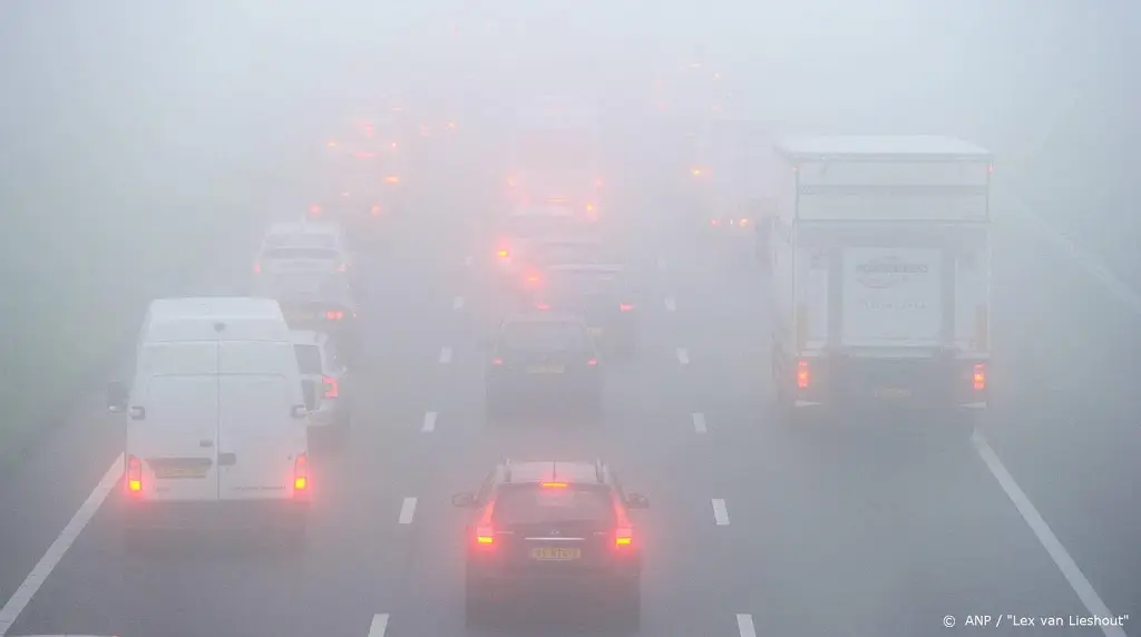 verraderlijke mist verspreidt zich over nederland1577819051