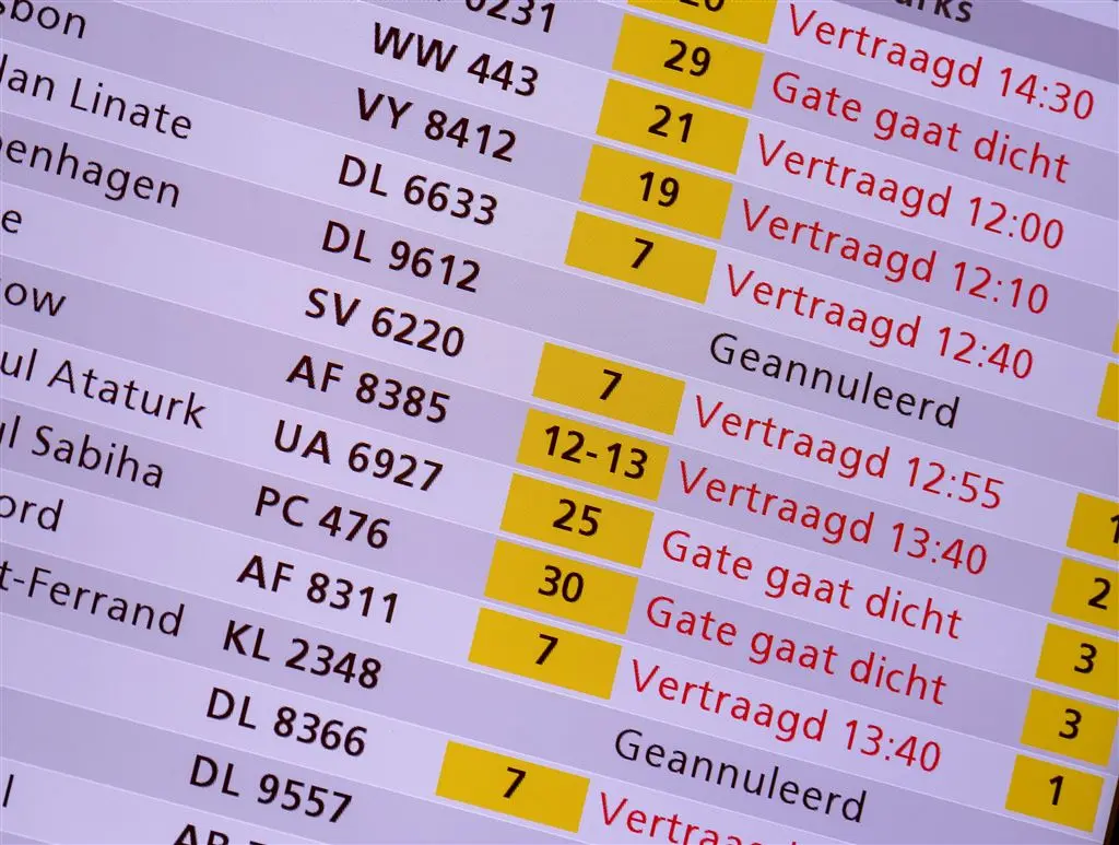 vluchten geannuleerd wegens mist1483105476