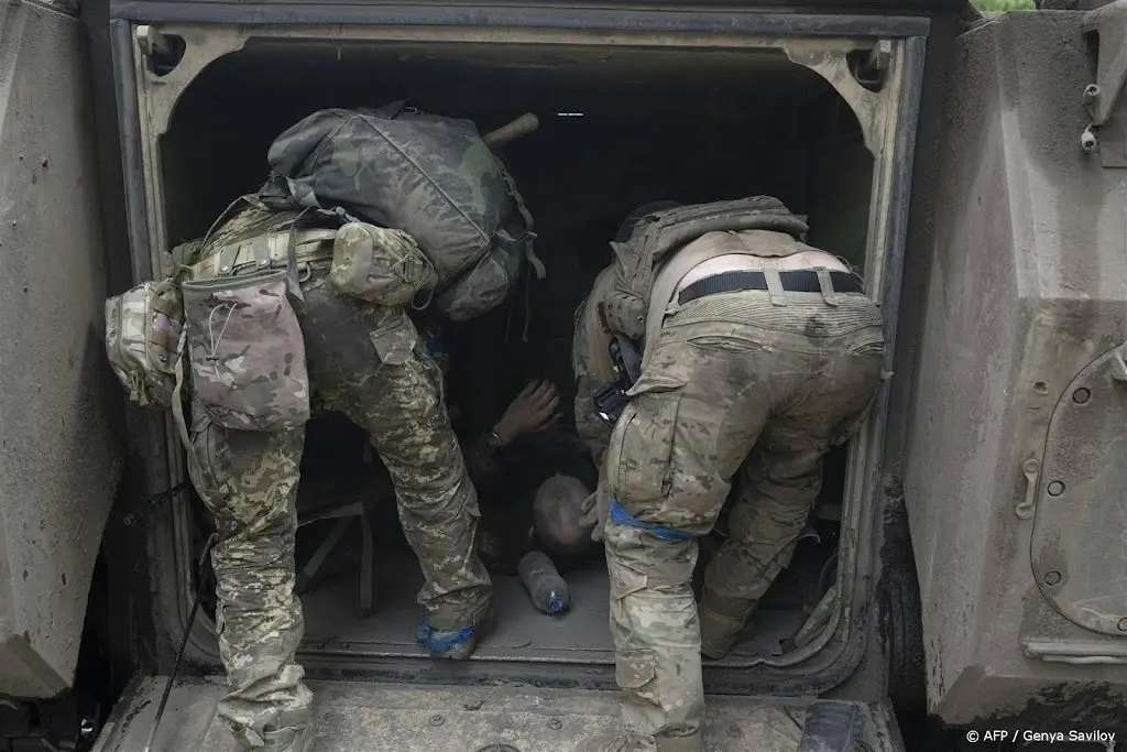 volgens rusland zijn militaire middelen oekraine bijna uitgeput1692095848