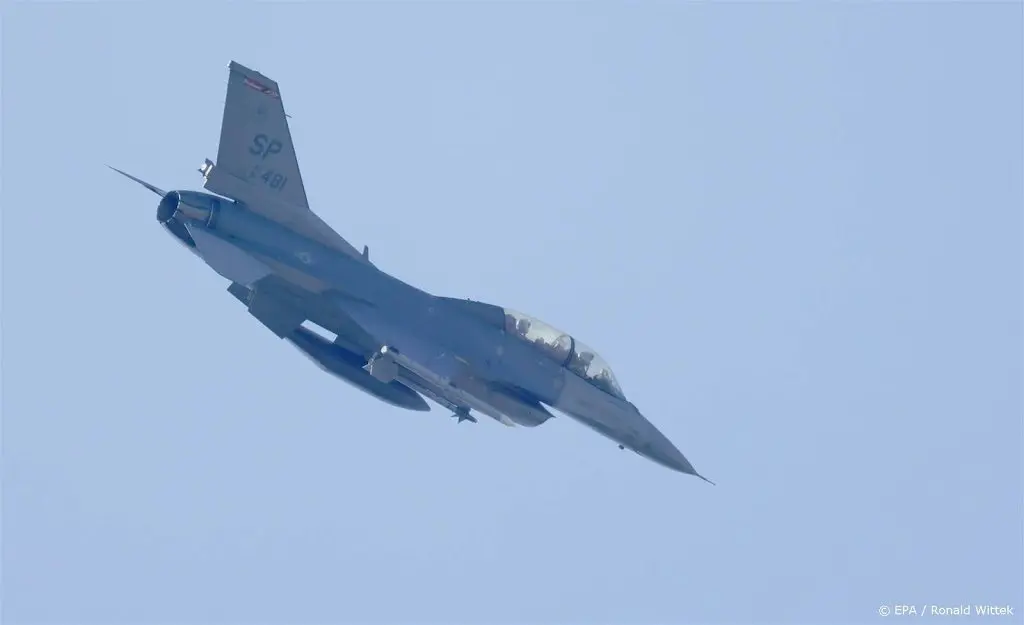 vs akkoord met sturen f 16s van nederland naar oekraine1692315445