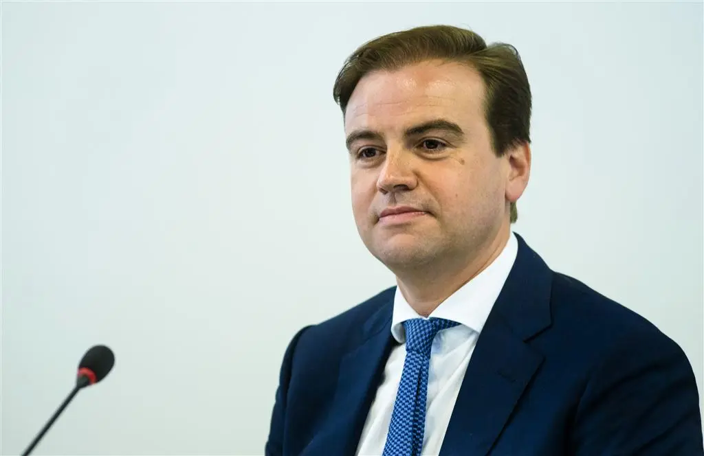 vvd ook crimineel kind migrant uitzetten1448455933