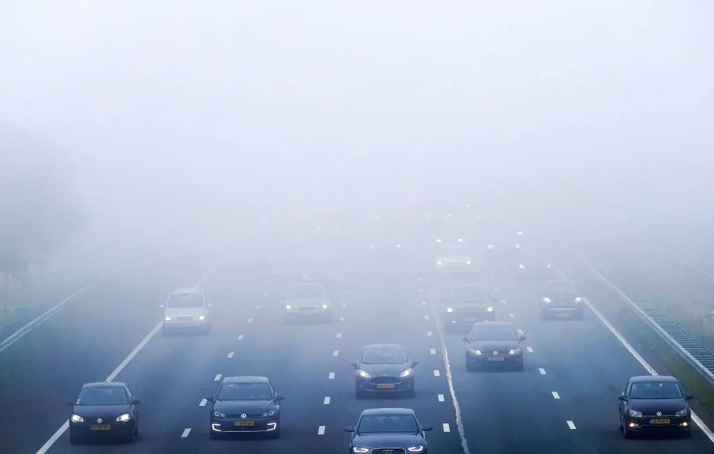 waarschuwingen voor mist ijzel en sneeuw1512194163