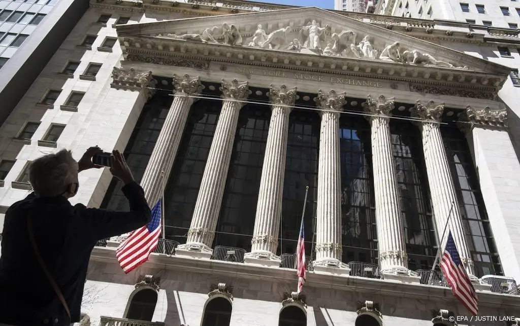 wall street omlaag door inflatievrees en vrije val cryptos1621435694