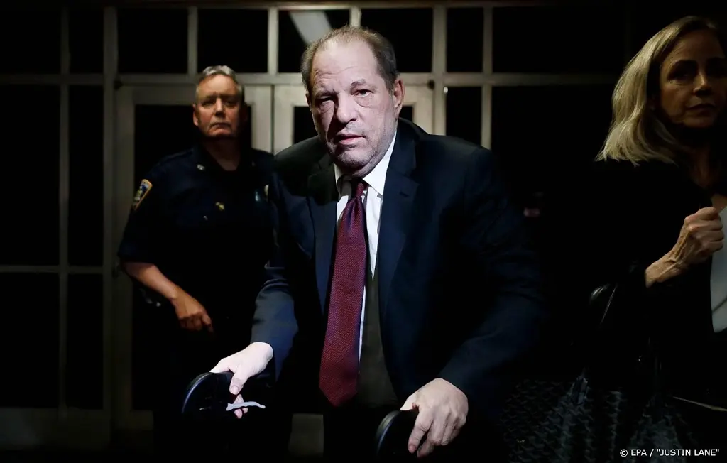 weinstein heeft slapeloze nachten na veroordeling1582767641