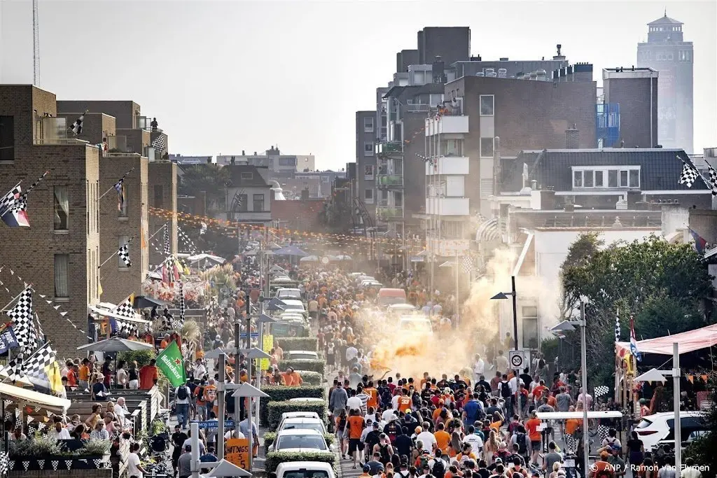 zandvoort voert funtax in van 3 euro per formule 1 bezoeker1689124107