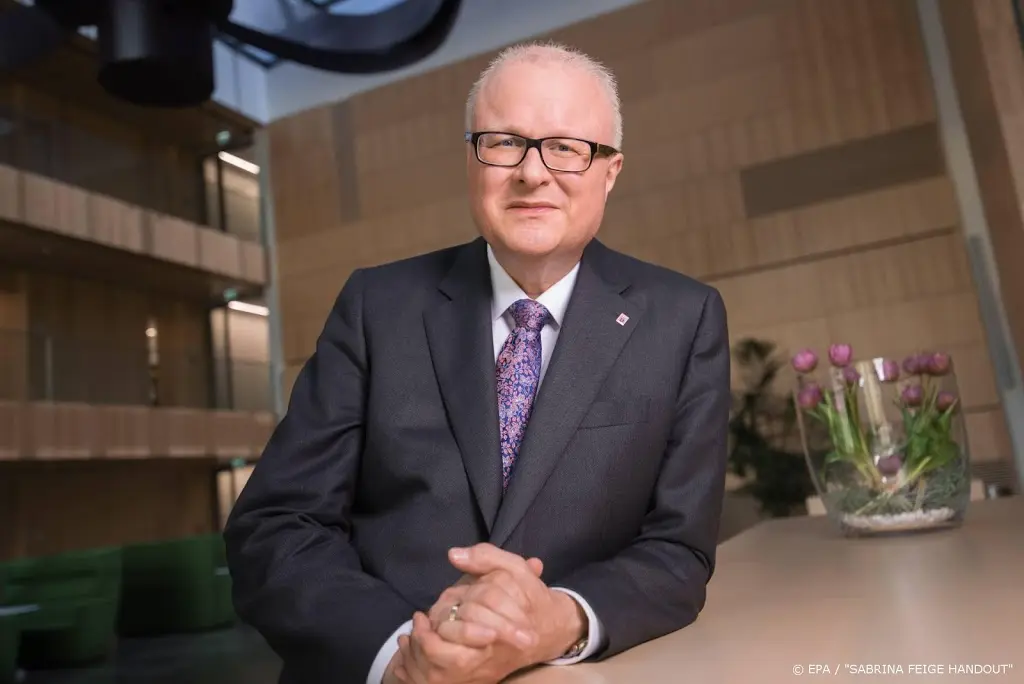 zelfmoord minister duitse deelstaat mogelijk om coronacrisis1585490430