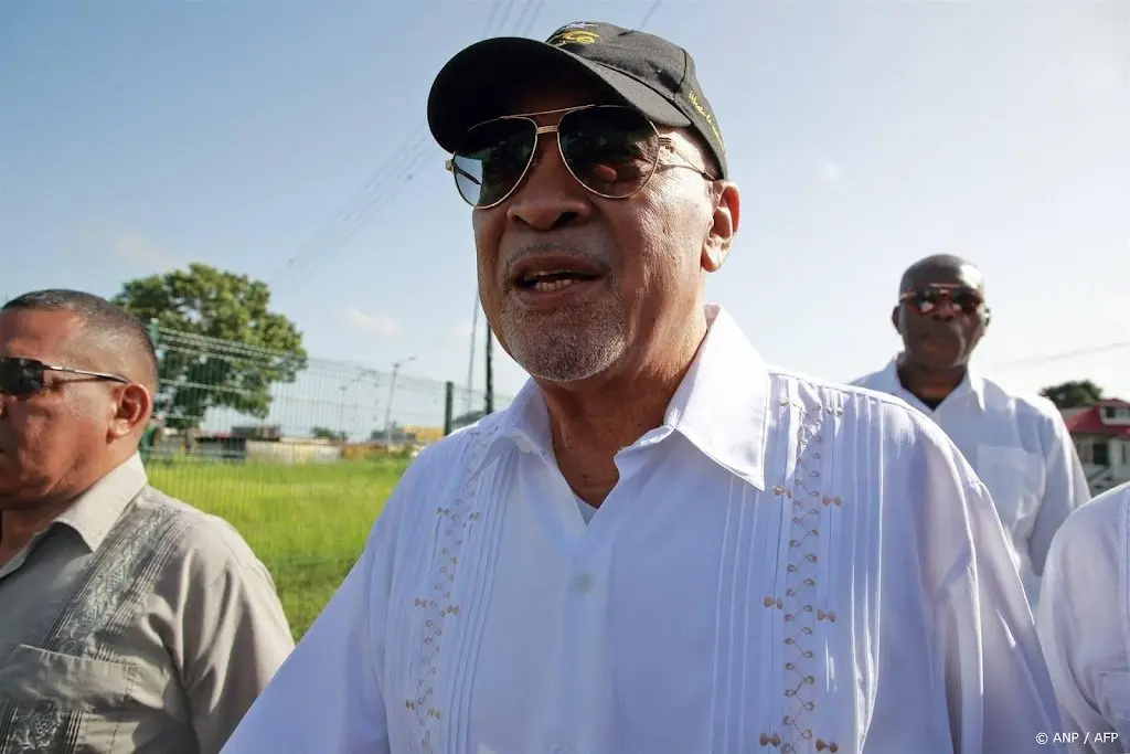 bouterse krijgt in hoger beroep 20 jaar voor rol decembermoorden1703079441
