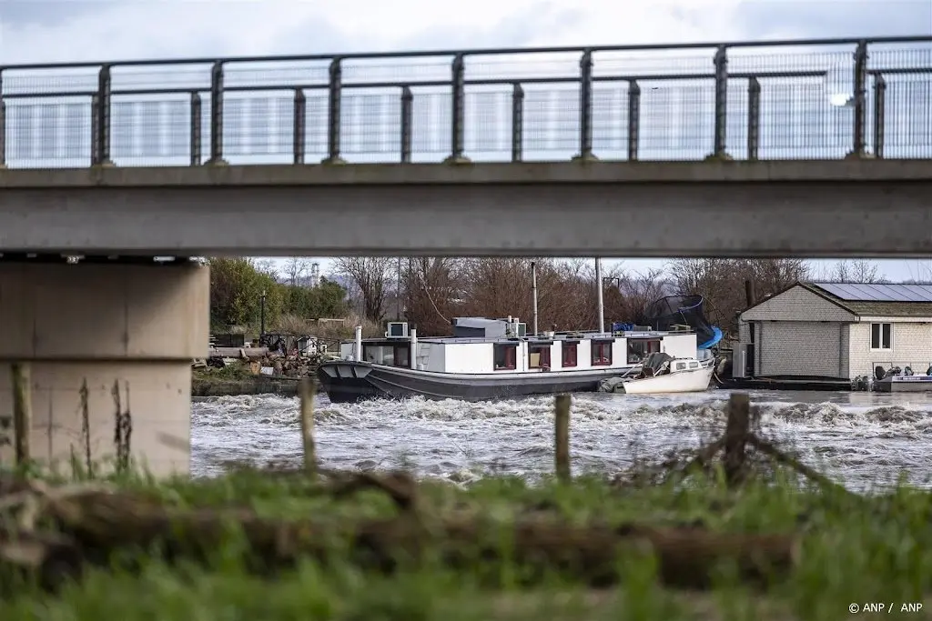 brug stuwweg maastricht dreigt in te storten1704360352