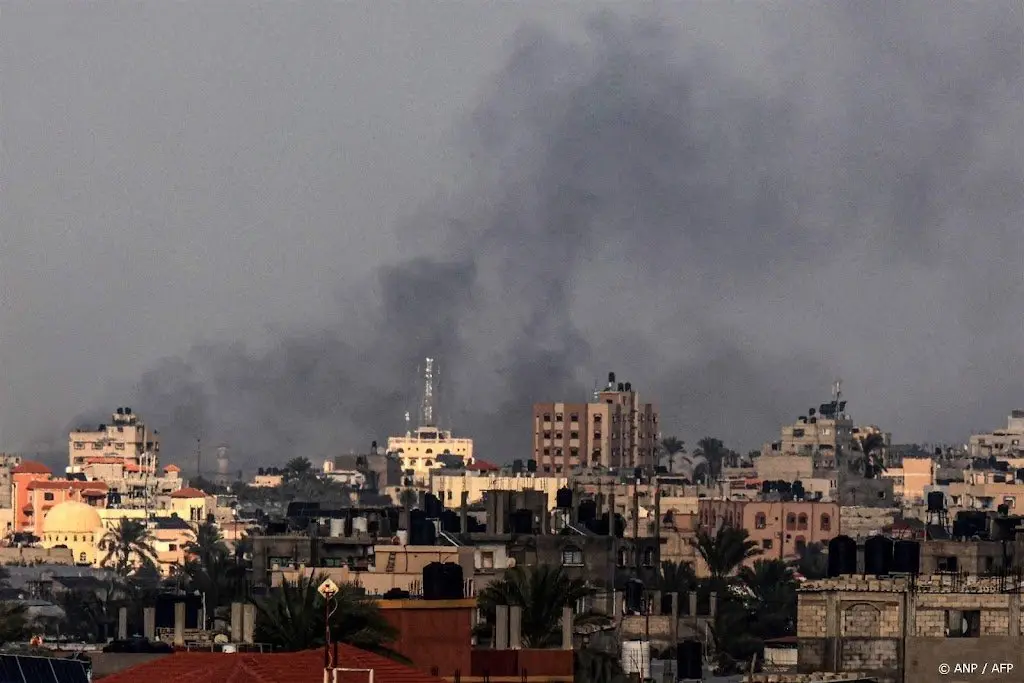 hamas zestig doden bij israelische aanval op vluchtelingenkamp1703451711