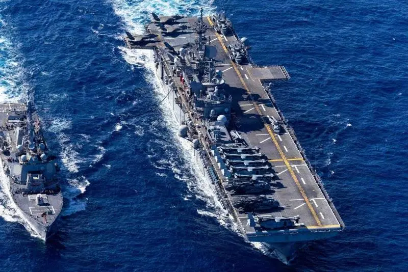 USS-Tripoli-2500-Marines-headed-to-Middle-East