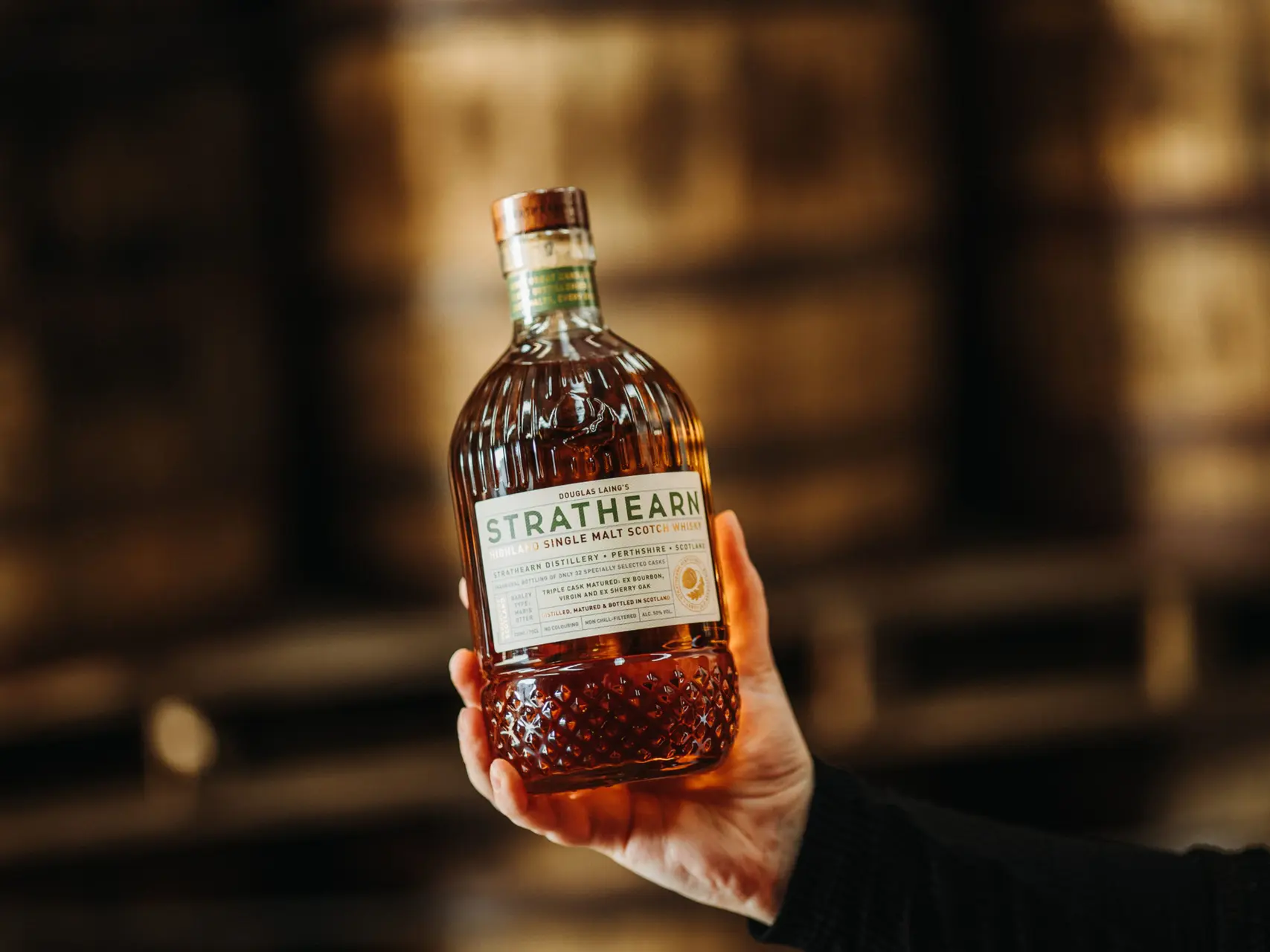 strathearn single malt whisky douglas laing