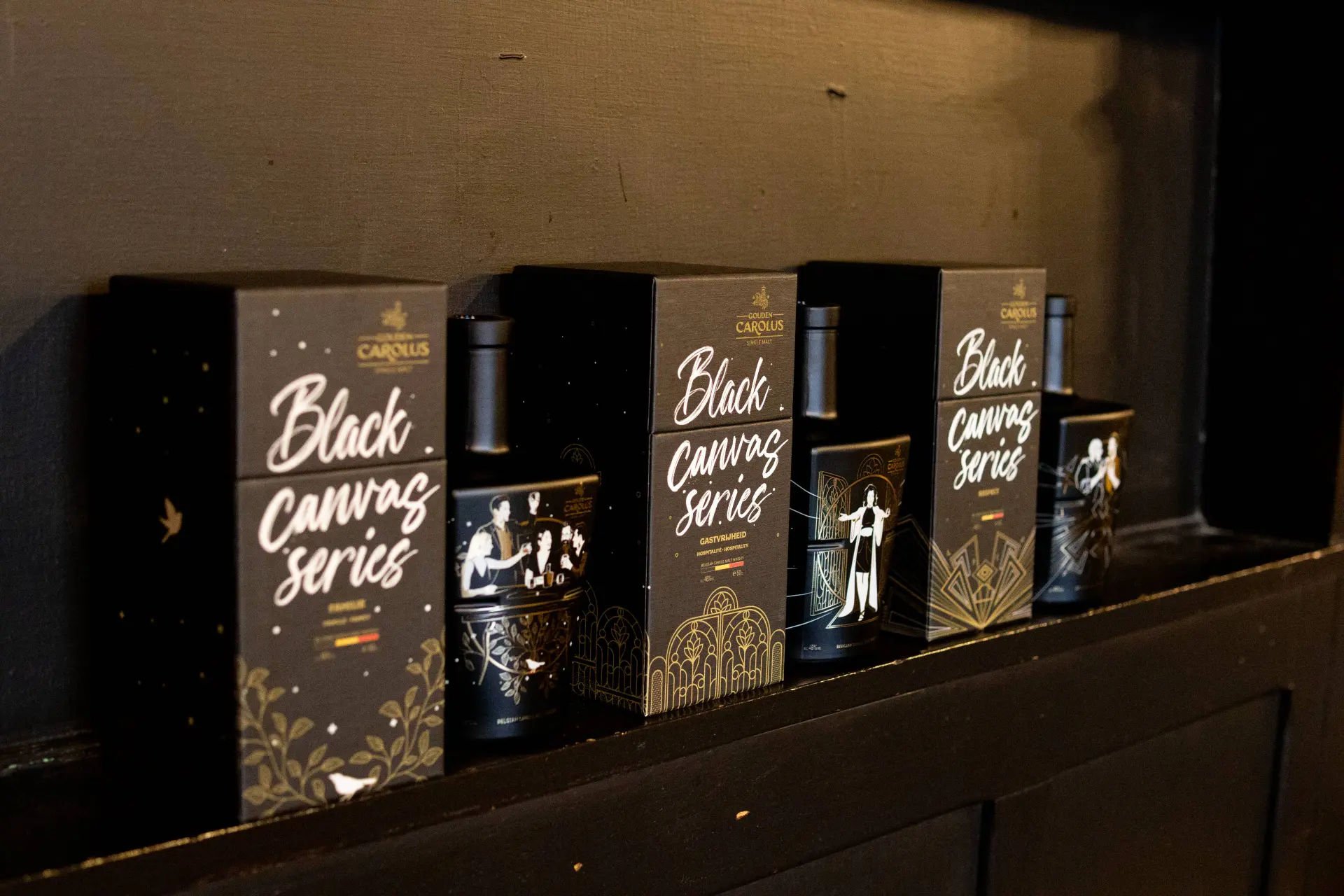 gouden carolus black canvas serie swhisky