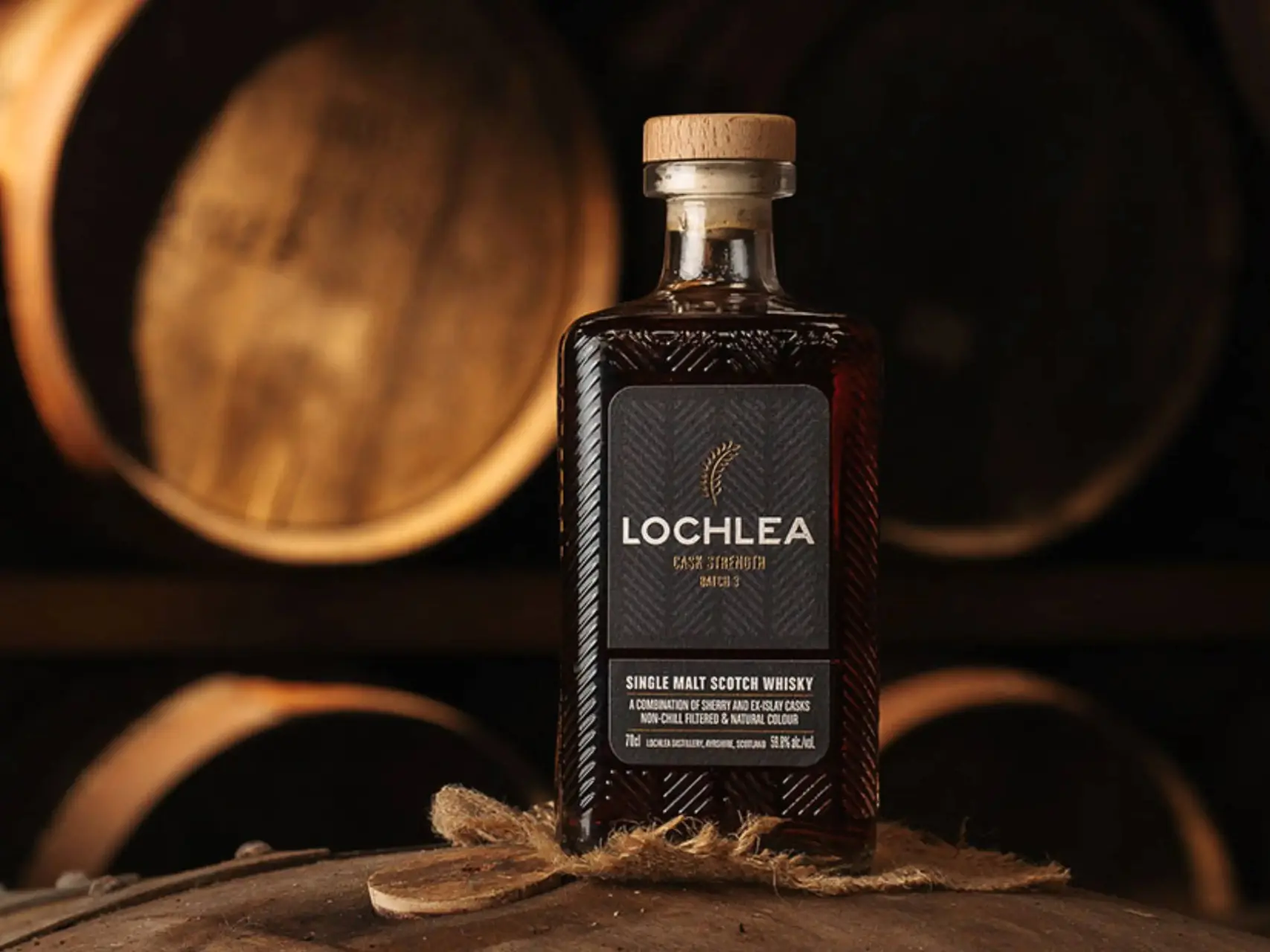 lochlea cask strength batc h3 whiskyjpg