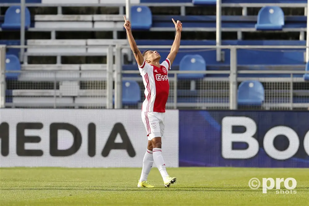David Neres 5