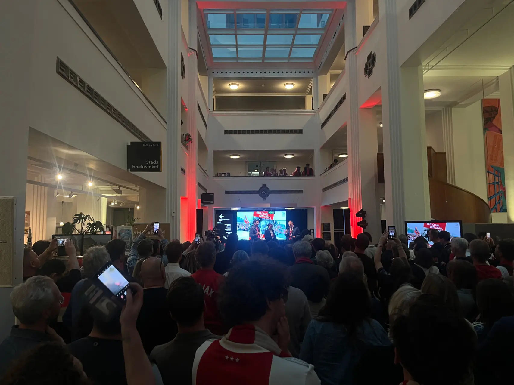 tentoonstelling ajax stadsarchief