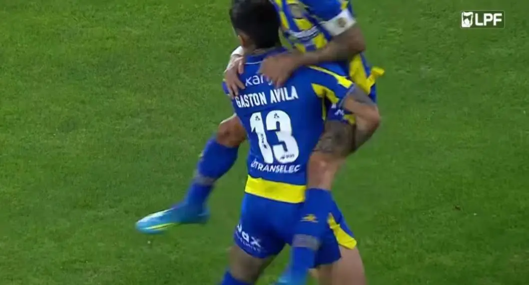 Ajax Showtime Gaston Avila Rosario Central