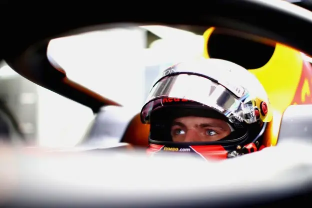Verstappen cockpit vrijdag japanjpg