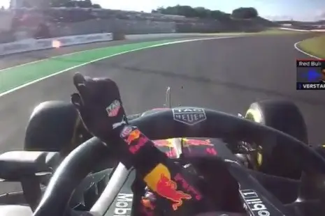 verstappenboordradiojapanjpg
