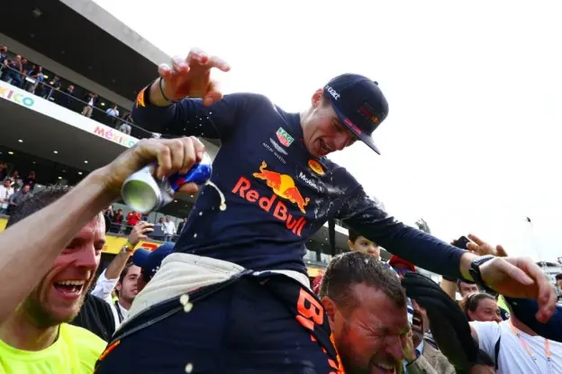 Verstappen gp mexico schoudersjpg