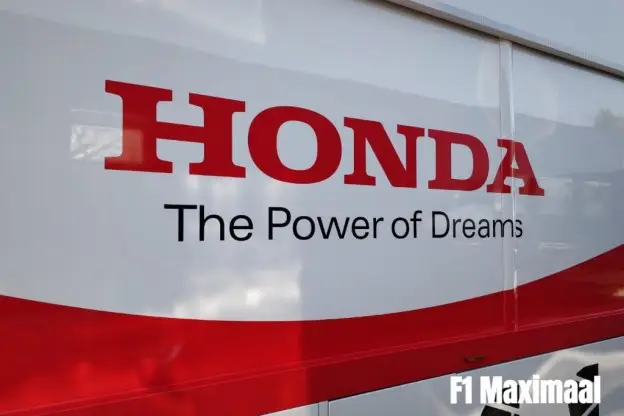 Honda Barcelona Fabriek EIGENFOTOjpg