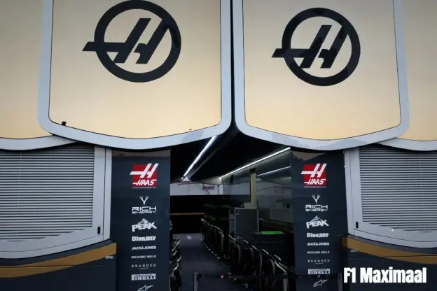 Haas f1 steiner magnussen grosjeanjpg