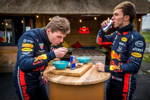 Verstappen Gasly ontbijtjpg