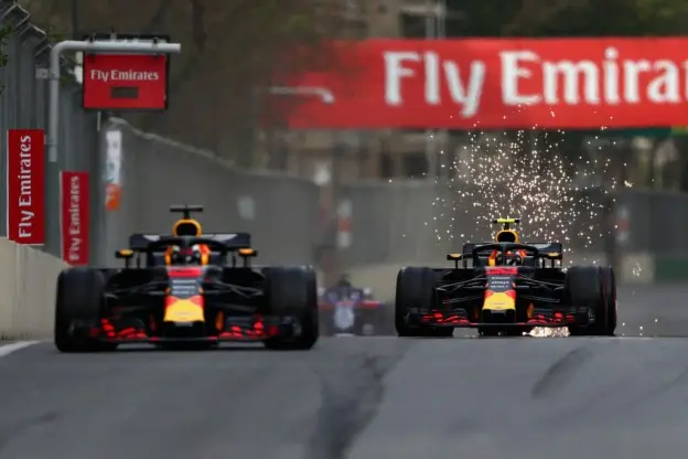 gp baku verstappen ricciardo