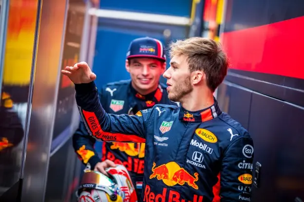 Verstappen Gasly gesprek Zandvoortjpg