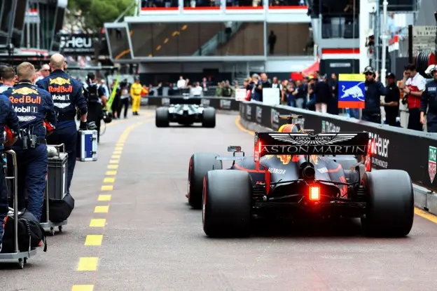 Max Verstappen gp monaco 2019 tijdstraf pits lewis hamiltonjpg