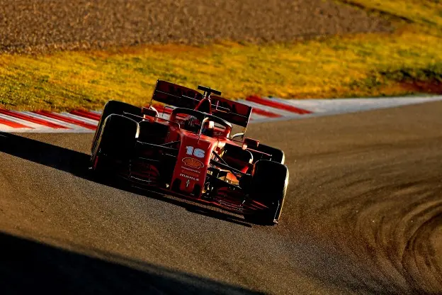 Ferrari test Barcelona 2020 Leclerc voorkantjpg
