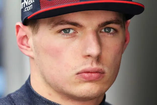 Portret Verstappen barcelona test 2020jpg