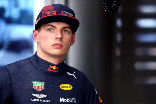 Verstappen kijktjpg