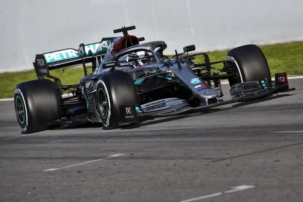 Mercedes W11 HamiltonJPG