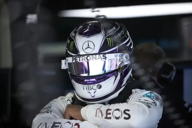 Hamilton helm mercedesjpg