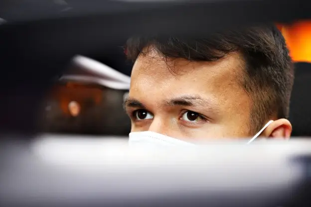 Albon RedBull 11jpg