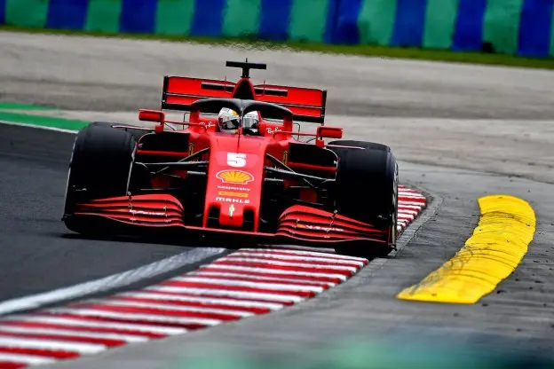 vettel hongarije droog fp1jpg