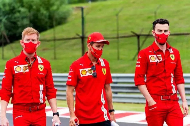 Vettel trackwalk Ferrarijpg