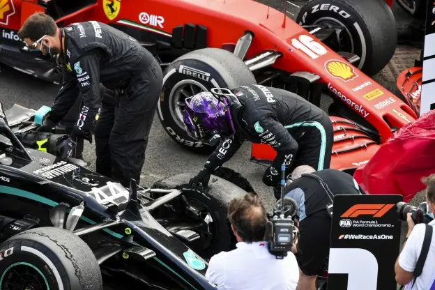 hamilton klapband silverstonejpg