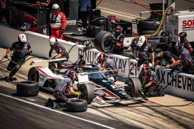 Rinus van Kalmthout Indy500 pitstopjpg