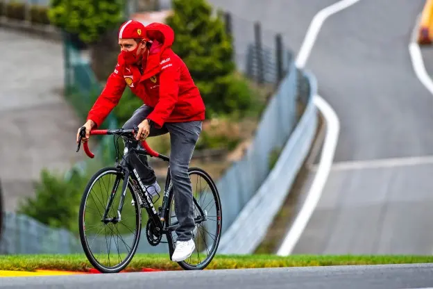 Vettel fietsen België 2020jpg
