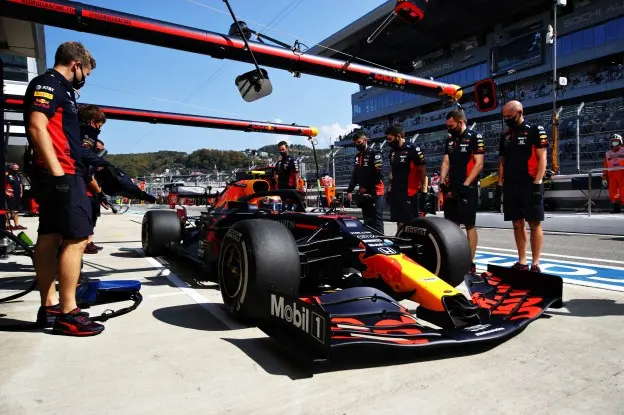 albon pitstop