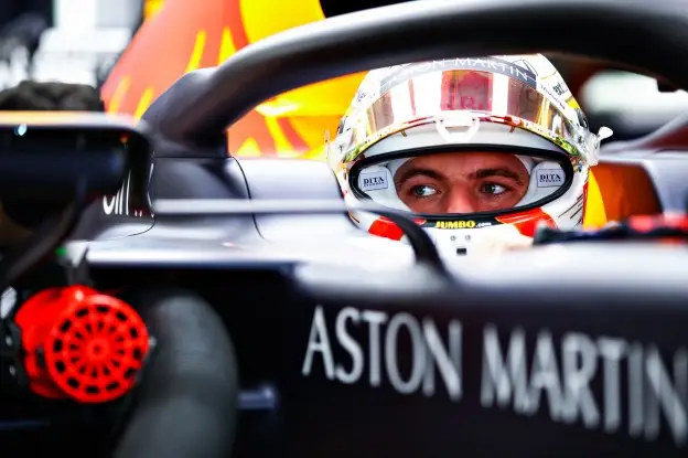 Verstappen in auto Rusland 2020jpg