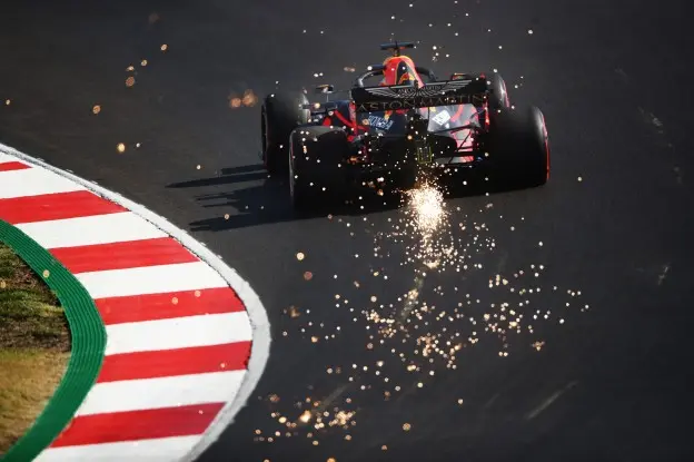 Verstappen sparks Portugal 2020jpg