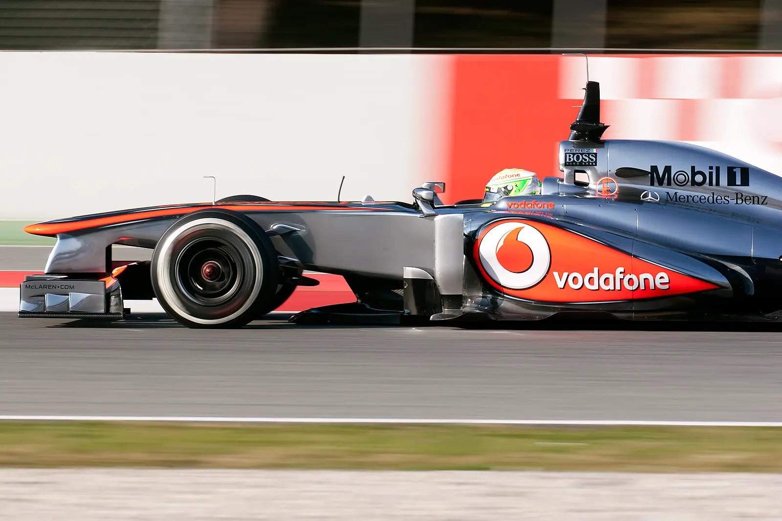 McLaren Mercedes MP4 28  Sergio Perez 8492461197