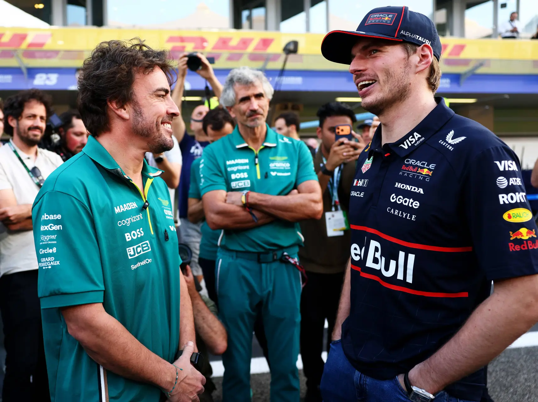 Verstappen-vrijdag- Abi Dhabi-2025-trainingen-1-Alonso