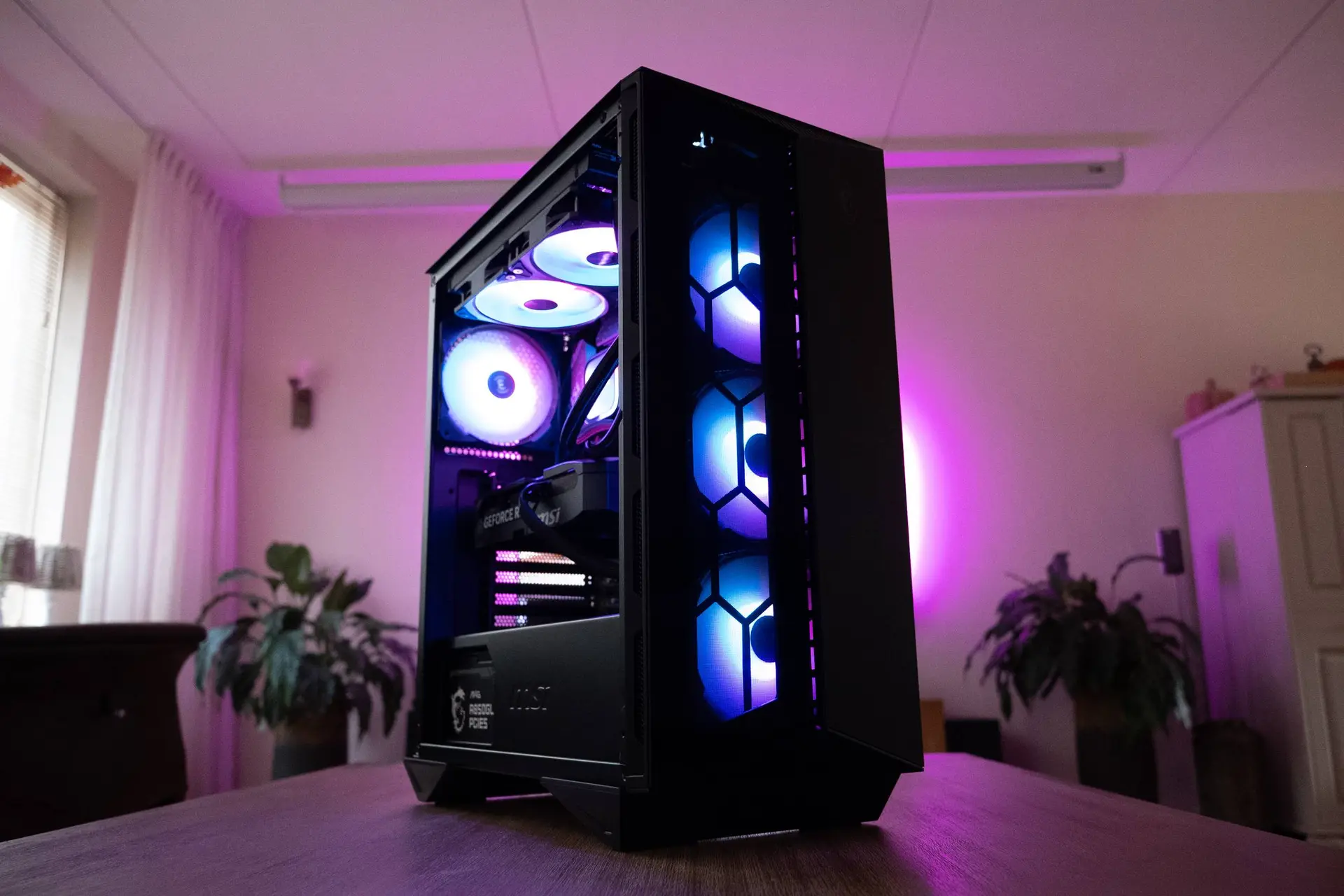MSI Enge Game PC Review-01
