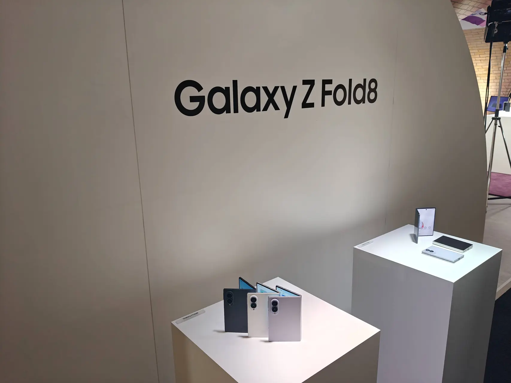 Samsung Galaxy Z Fold 8 tech pic1